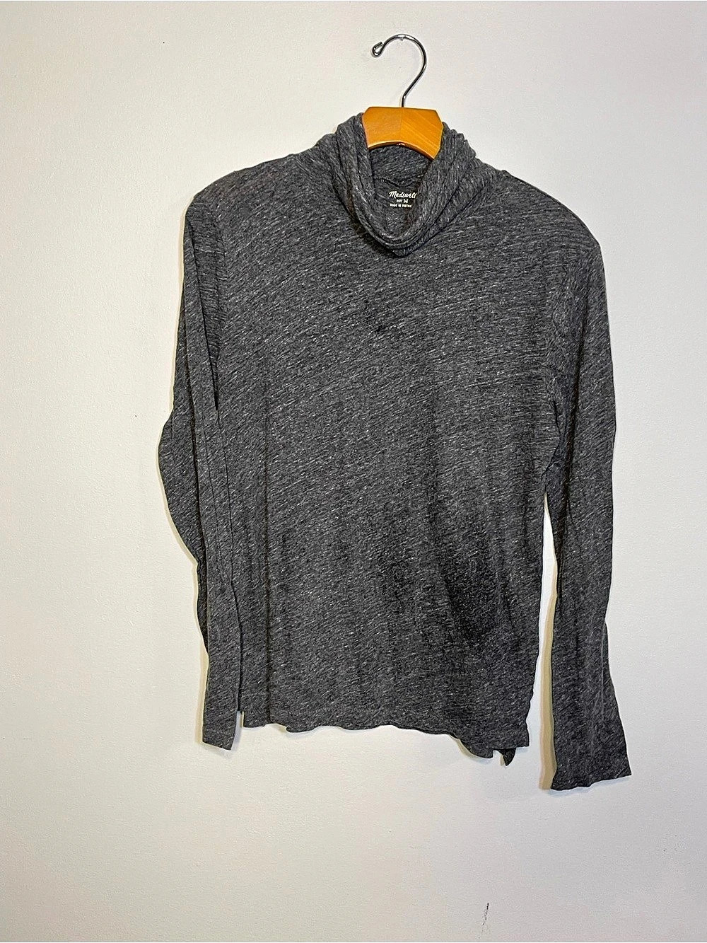 Madewell Long Sleeve Cowl Neck Top in Gray